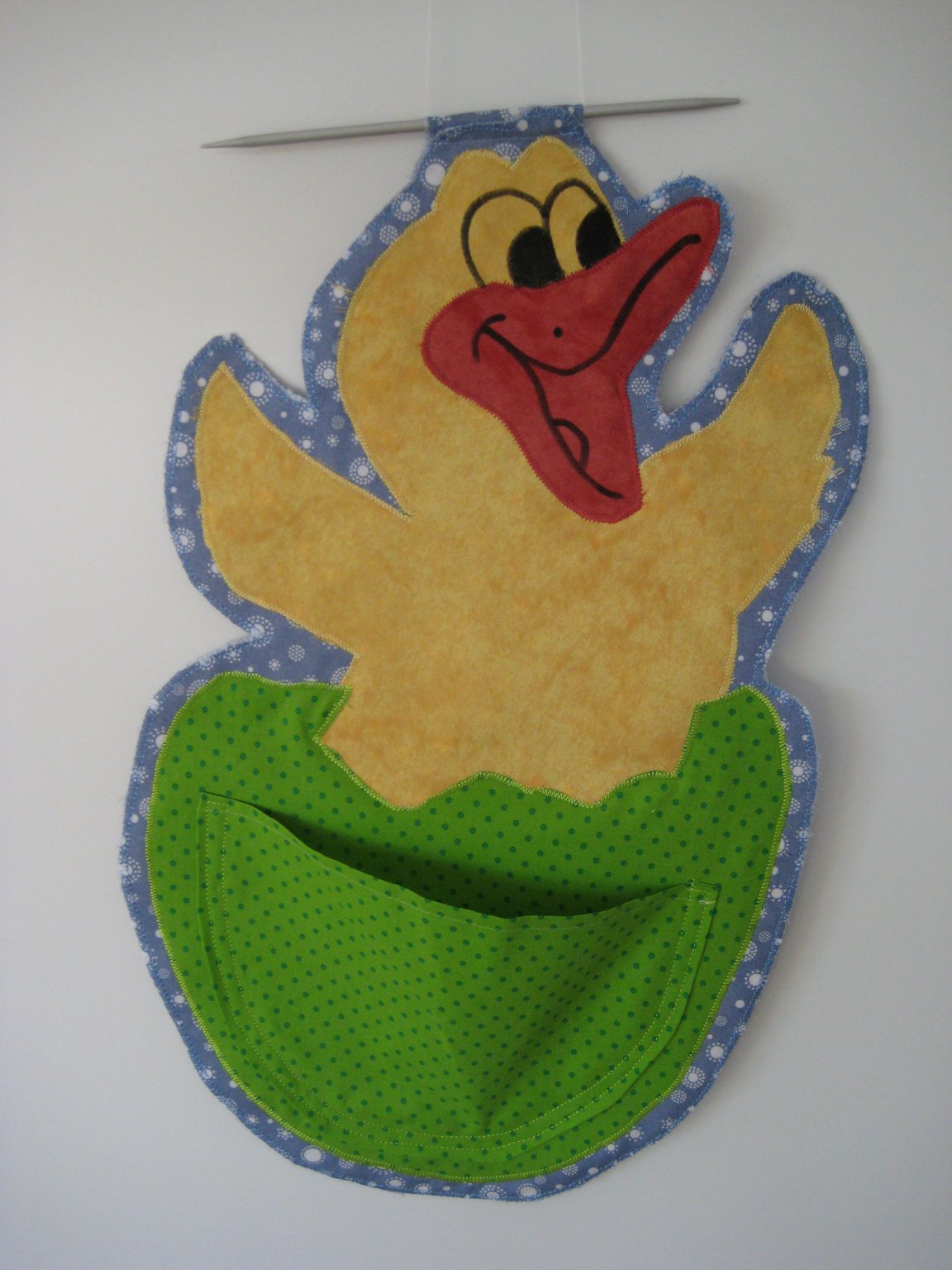 Osternest mit Küken (Farbbeispiel) Osternest mit Küken (Farbbeispiel)